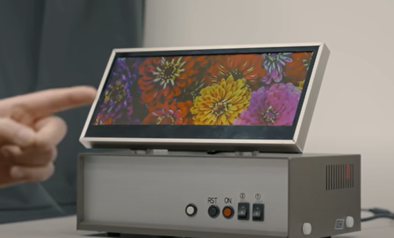Sharp 展示了 12 英寸和 30 英寸 QD-EL 显示原型机